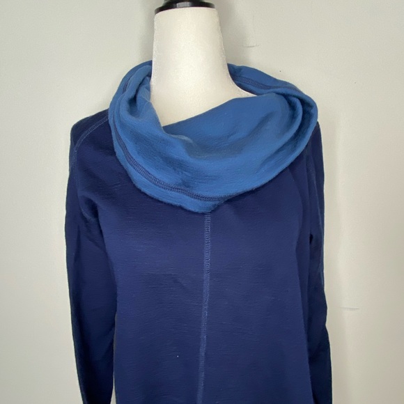 Ibex Women’s Dyad Merino Wool Cowl-neck Sweater - Picture 7 of 8